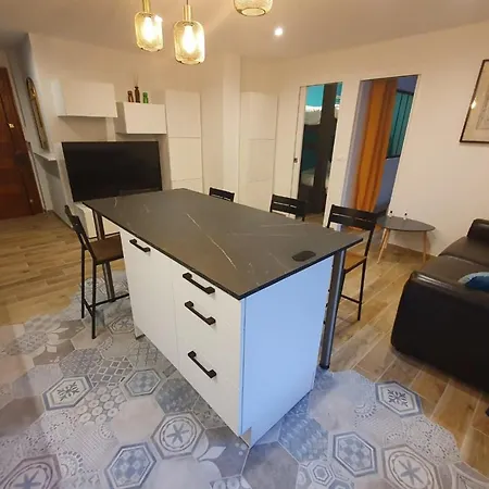 Le Thiou - For 4 People 5 Minutes From The Center Appartement *
